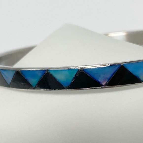 Vintage Abalone Shell & Onyx Triangle Inlay Silver Tone Bangle 8” - Picture 2 of 6